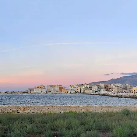 Sea Breeze Lejlighed